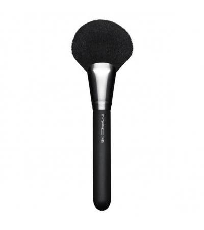 M·A·C Tools - Synthetic Full Fan Brush 140S